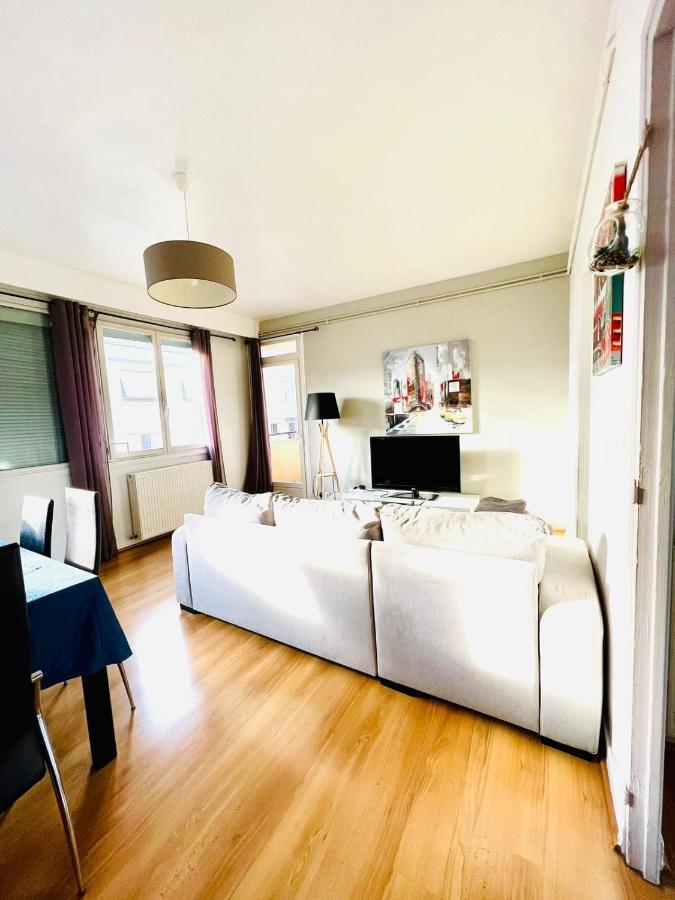 Le Voltaire -2 Chambres- 70M2- Hypercentre-Parking-Wifi Fibre- Nouvelle Literie Тарб Екстер'єр фото